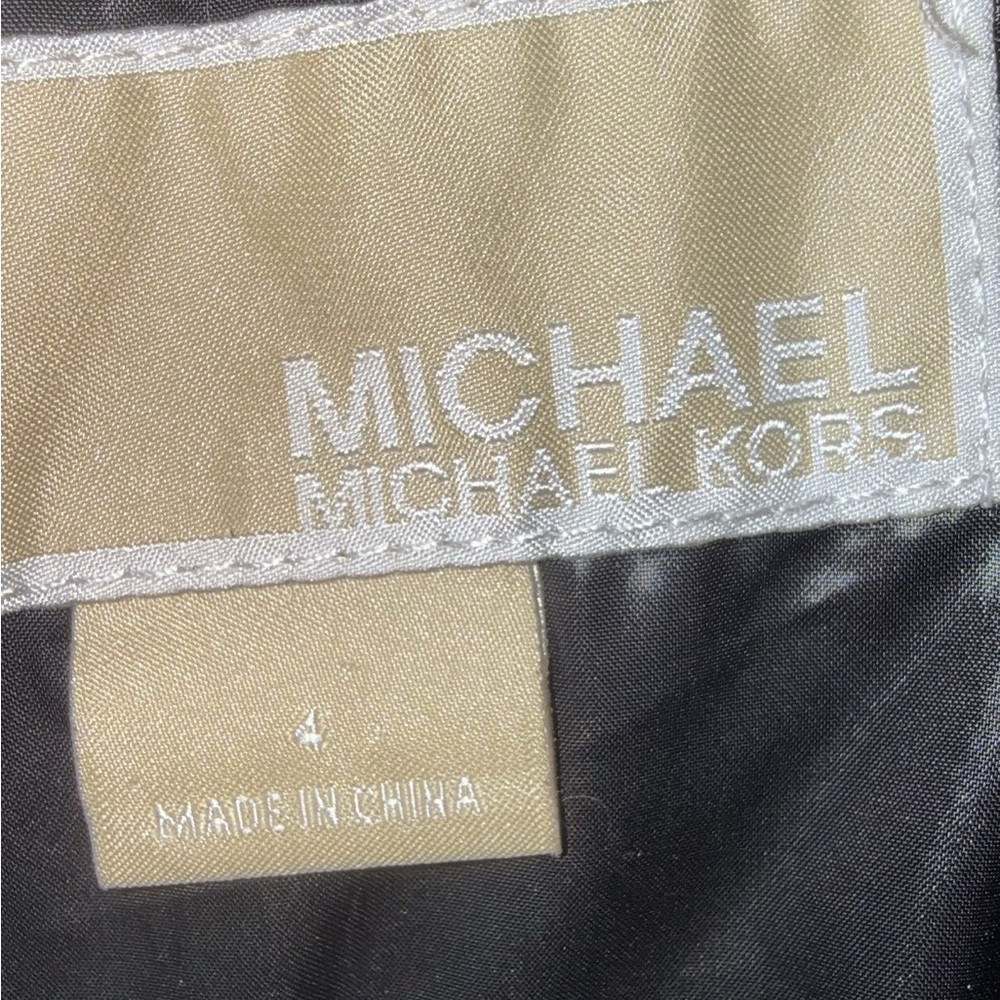 Michael Kors Black and Pink Kids Puffer Jacket Size 4 GIRLS excellent condition - Picture 6 of 8